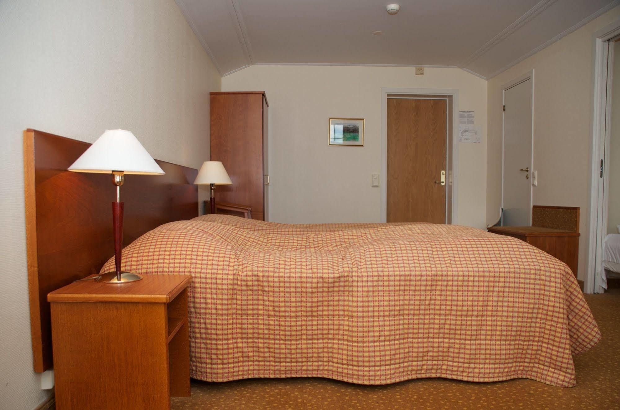 Klaekken Hotel Honefoss Extérieur photo